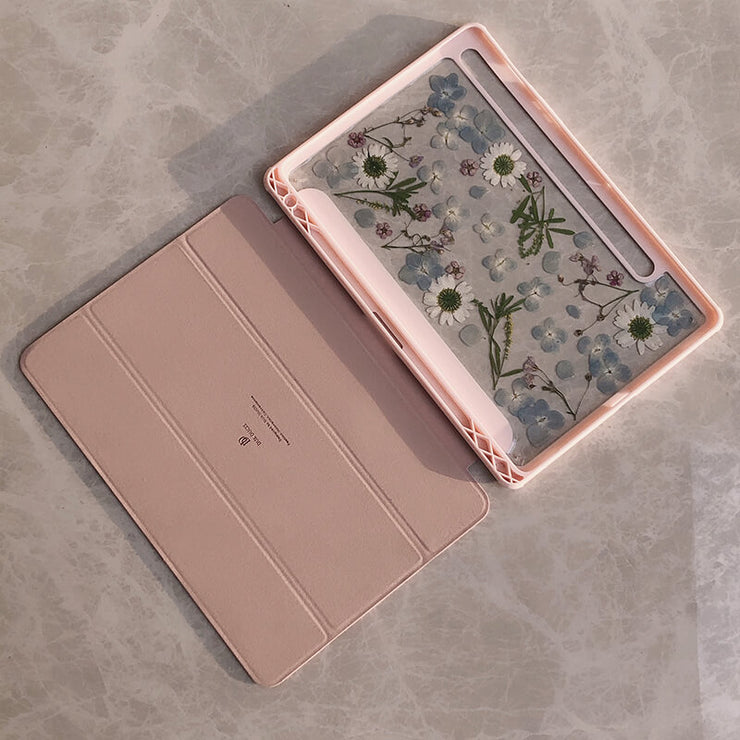 Blue Flowers Dried Flower Tablet Case | iPad Pro | Air 4 5 | Mini 6