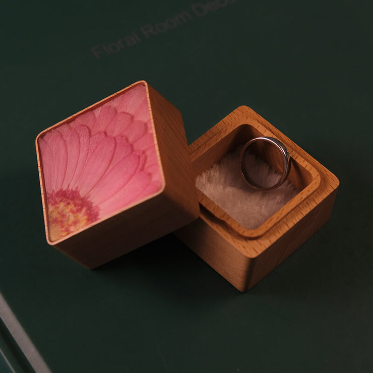 Magic Ring Case | Walnut & Beech | Built-in Magnet | Custom Name