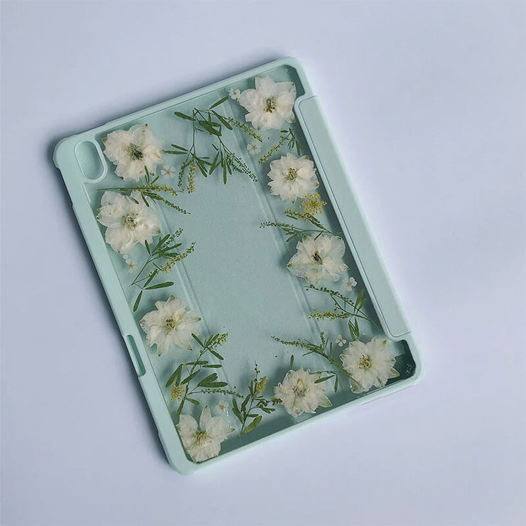 White Dried Flowers Tablet Case | iPad Pro | Air 4 5 | Mini 6