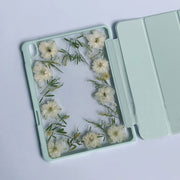 White Dried Flowers Tablet Case | iPad Pro | Air 4 5 | Mini 6