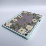 White Dried Flowers Tablet Case | iPad Pro | Air 4 5 | Mini 6