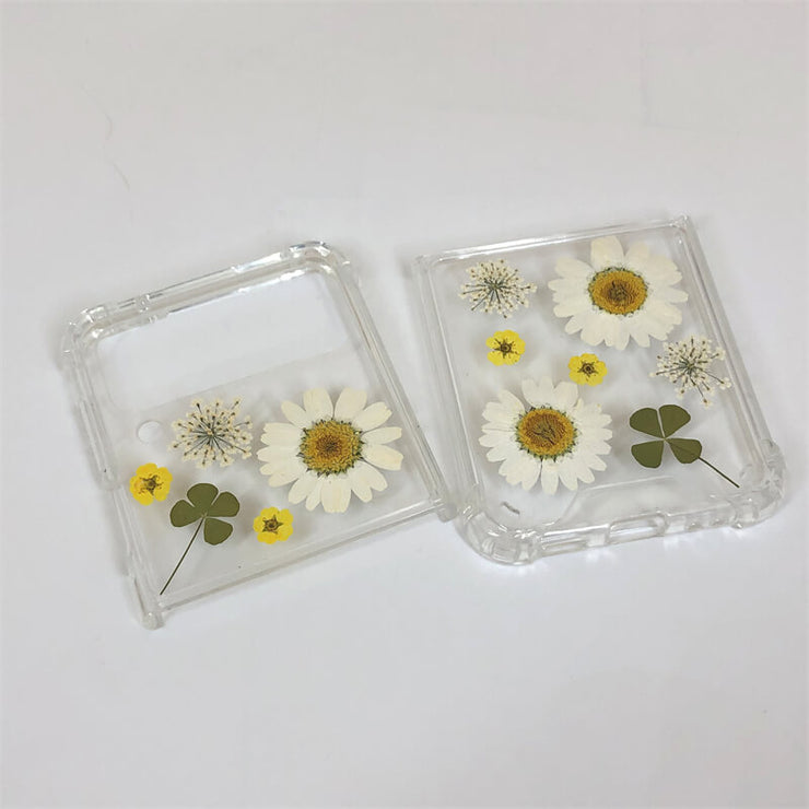 White Daisies + Green Leaf | Bumper Case | Z Flip 3, Z Flip 4, Z Fold 3, Z Fold 4