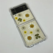 White Daisies + Green Leaf | Bumper Case | Z Flip 3, Z Flip 4, Z Fold 3, Z Fold 4