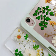 Matching Case | Green Leaf White Dried Flowers Case