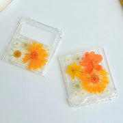 White Daisies Yellow Pressed Flowers Samsung Z Flip/Fold Clear Case