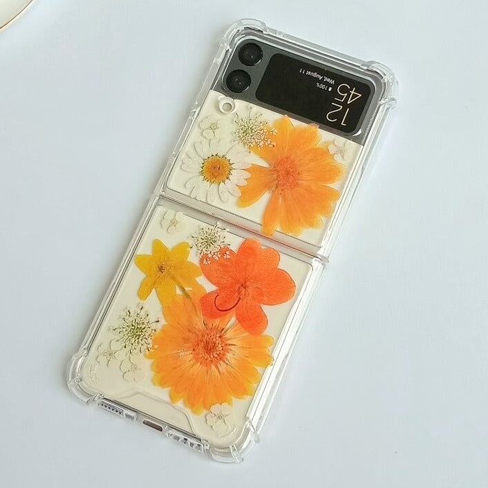 White Daisies Yellow Pressed Flowers Samsung Z Flip/Fold Clear Case