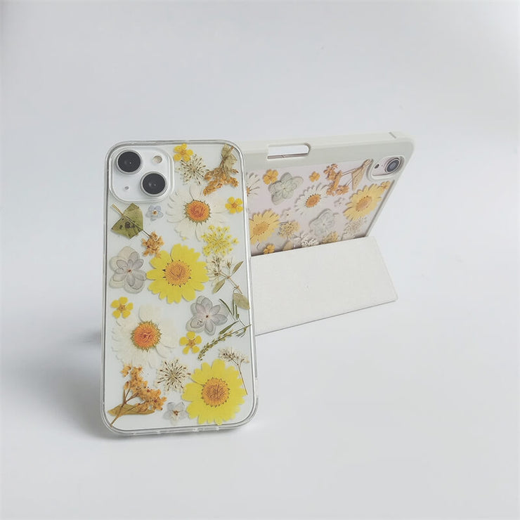 Matching Case | Light Blue Yellow White Dried Flowers Tablet Case