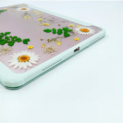 White Daisies Green Leaves Tablet Case | iPad Pro | Air 4 5 | Mini 6 | S6/7/8