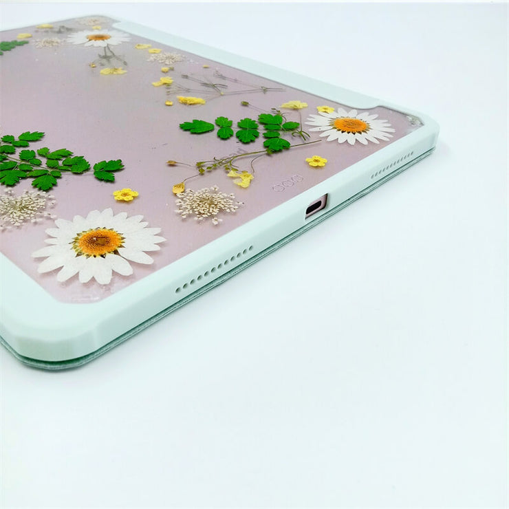 White Daisies Green Leaves Tablet Case | iPad Pro | Air 4 5 | Mini 6 | S6/7/8