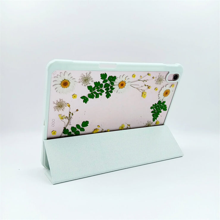 White Daisies Green Leaves Tablet Case | iPad Pro | Air 4 5 | Mini 6 | S6/7/8