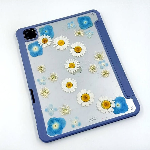 Daisies Like Snakes Tablet Case | iPad Pro | Air 4 5 | Mini 6 | Tab S6/7/8