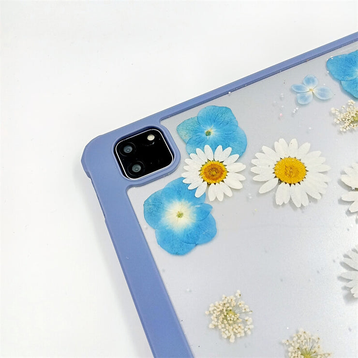 Daisies Like Snakes Tablet Case | iPad Pro | Air 4 5 | Mini 6 | Tab S6/7/8