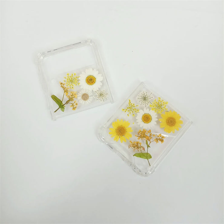 White Yellow Daisies Lace Flower | Bumper Case | Z Flip 3, Z Flip 4, Z Fold 3, Z Fold 4