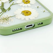 Daisies & Lace Flower | with Lanyard | with Magsafe | Colorful Border Case