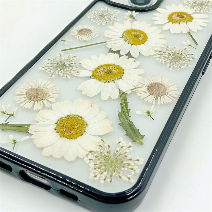 White Daisies | with Lanyard | with Magsafe | Colorful Border Case