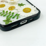 White Daisies Green Leaves | with Lanyard | with Magsafe | Colorful Border Case