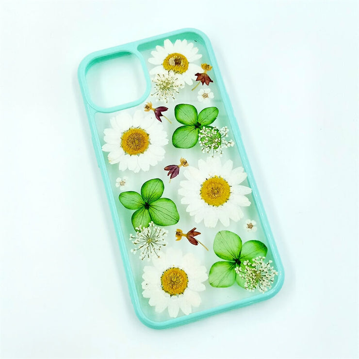 Green Hydrangea White Daisies | with Lanyard | with Magsafe | Colorful Border Case