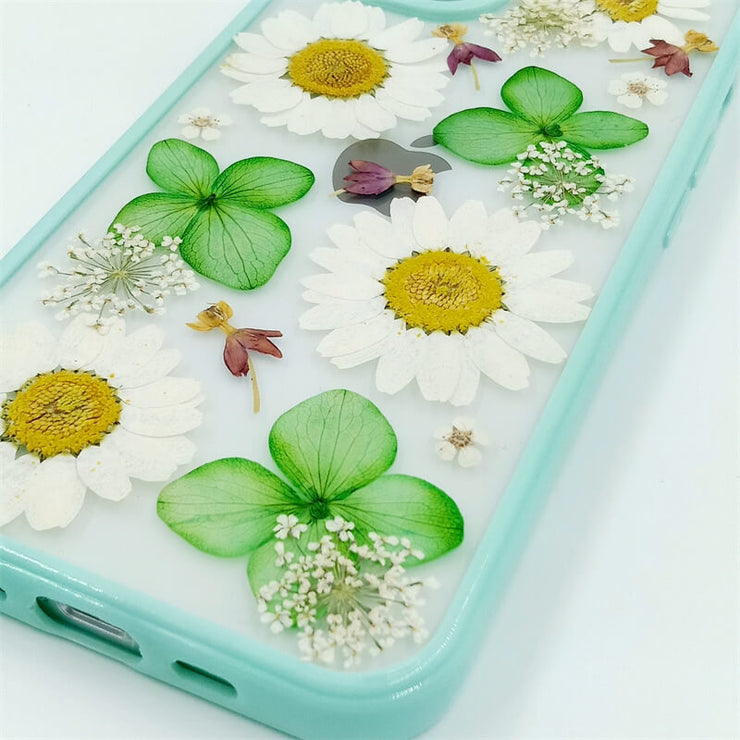 Green Hydrangea White Daisies | with Lanyard | with Magsafe | Colorful Border Case