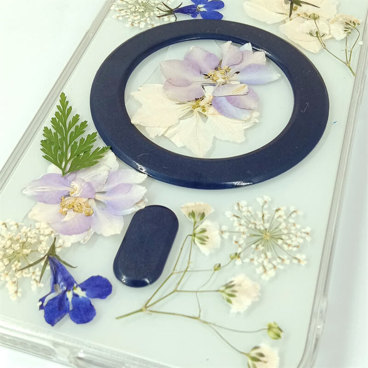 Gypsophila & Delphinium | Built-in Magnets | with MagSafe