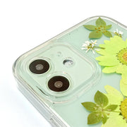 Green Daisies | with Camera Lens Protection