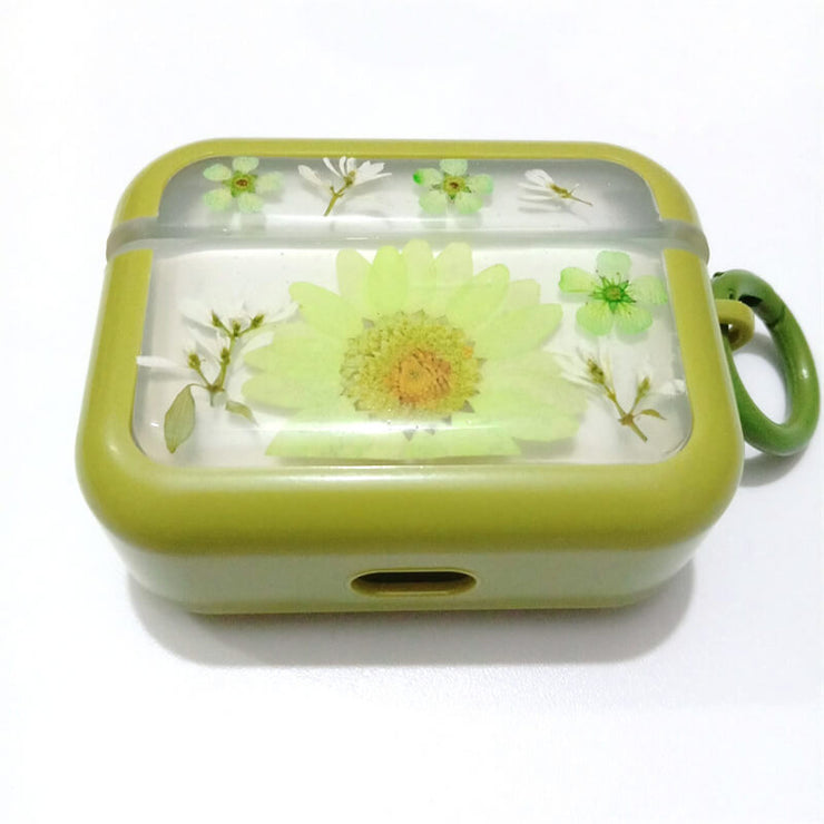 Green Daisy Sorbaria Sorbifolia | Pressed Real Flower | Resin | AirPods