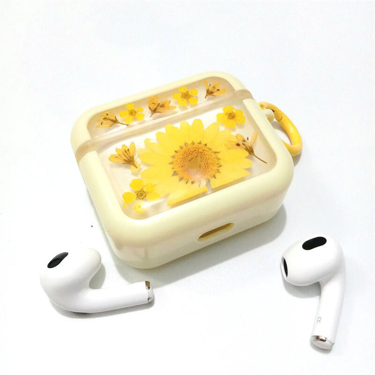 Yellow Daisy Sorbaria Sorbifolia | Pressed Real Flower | Resin | AirPods