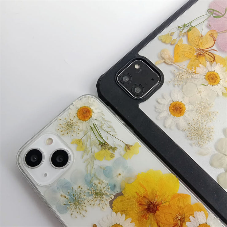 Matching Case | Dried Daisies Tablet Case