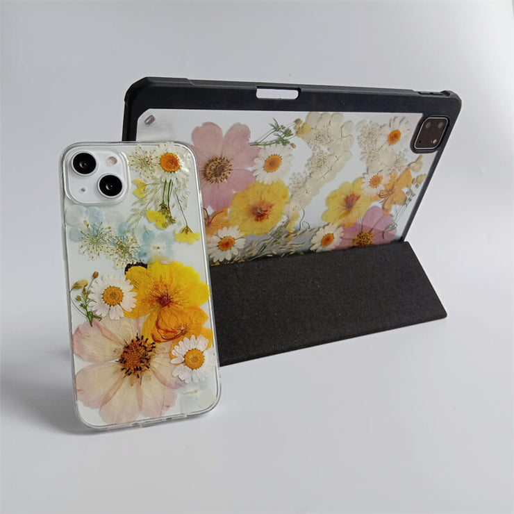 Matching Case | Dried Daisies Tablet Case