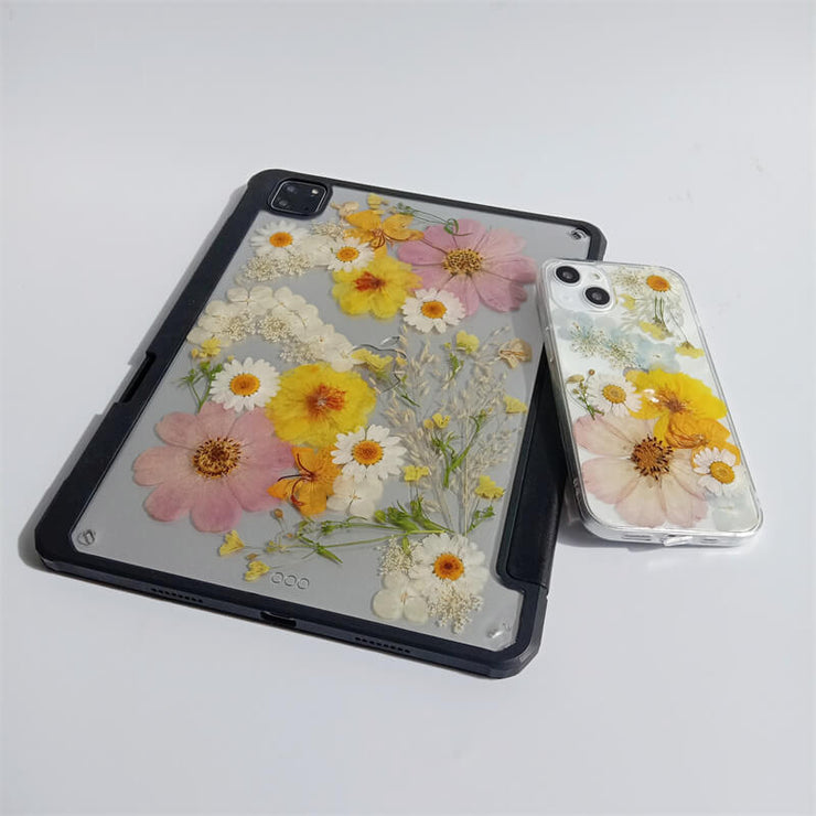 Matching Case | Dried Daisies Tablet Case