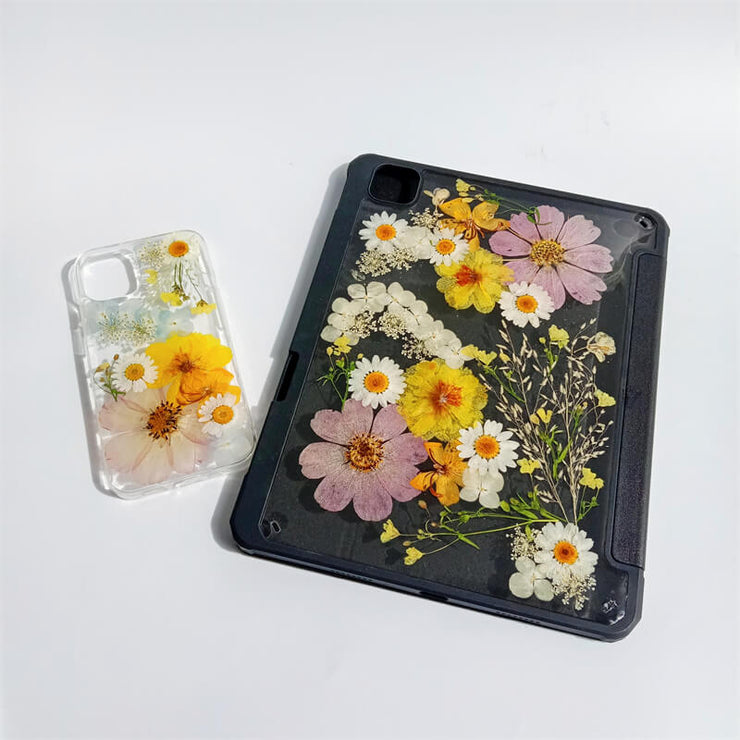 Matching Case | Dried Daisies Tablet Case