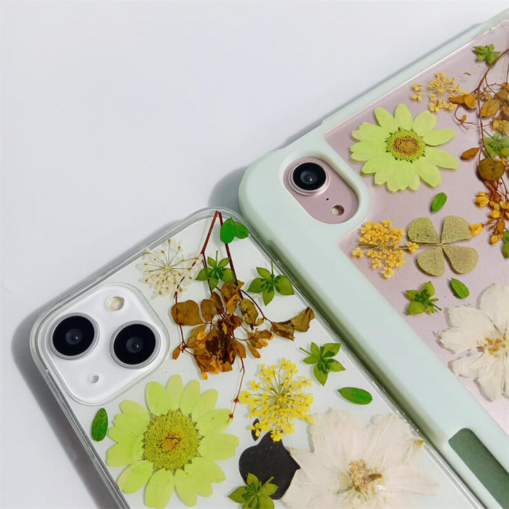 Matching Case | Green Daisy White Flower Tablet Case